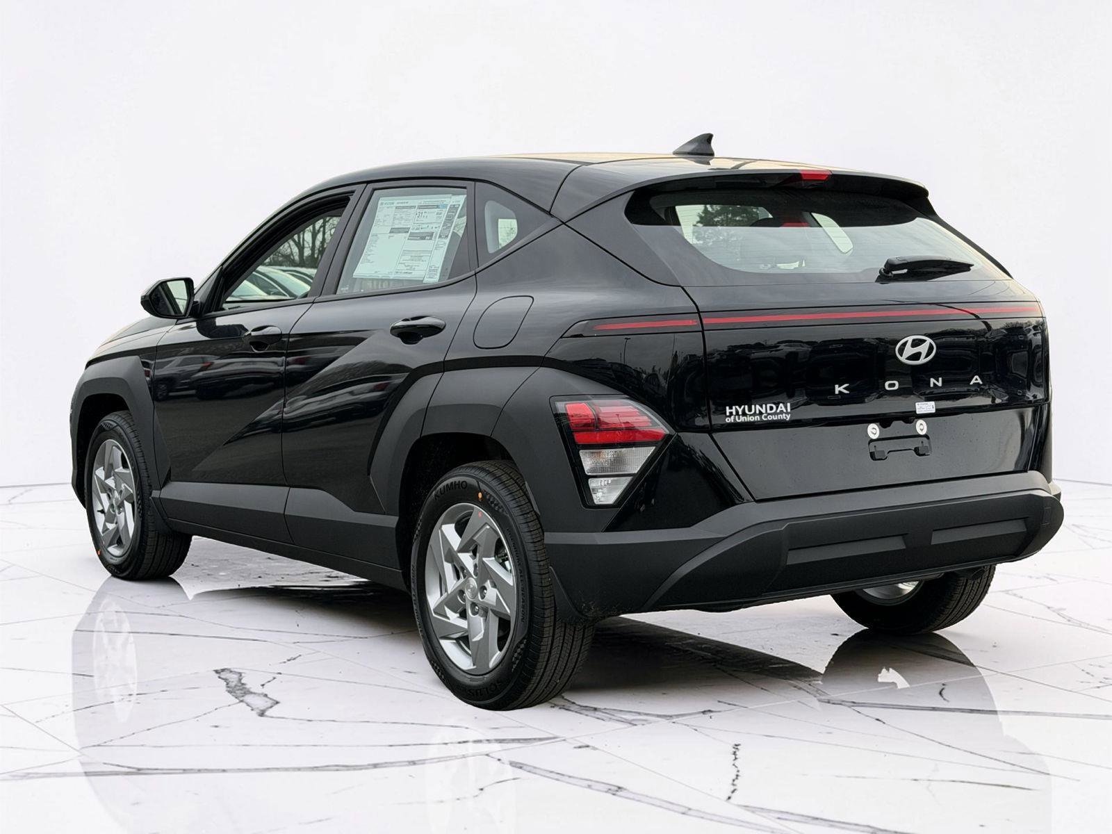 New 2026 Hyundai Kona SE image 3