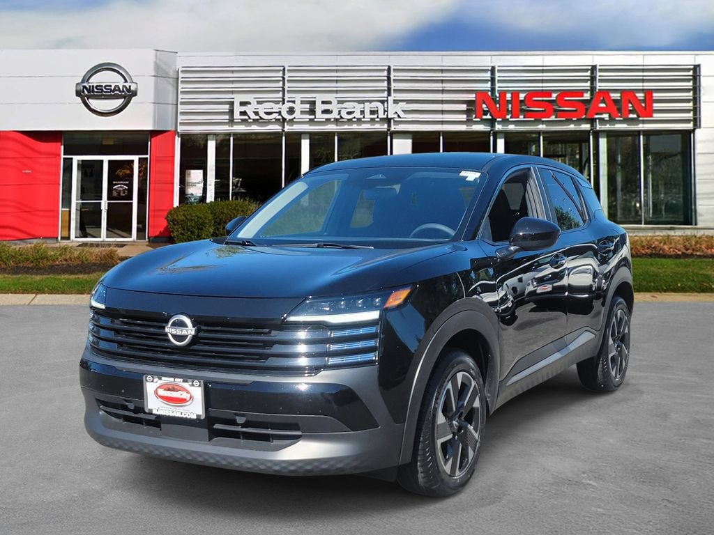 Used 2025 Nissan Kicks SV AWD/4WD image 4