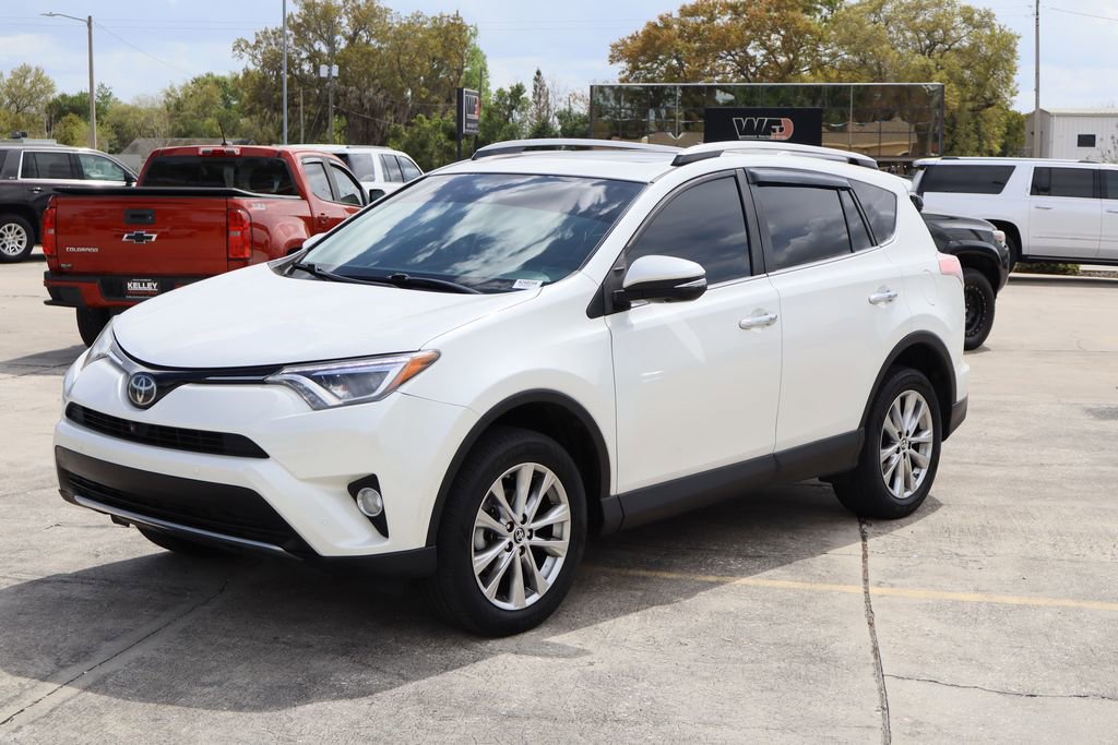 Used 2018 Toyota RAV4 Limited w/ Advanced Technology Package image 4