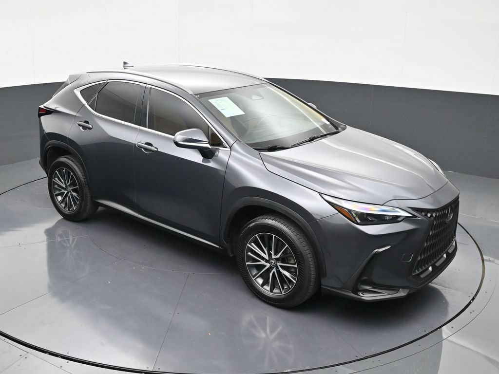 Used 2023 Lexus NX 250 FWD w/ Towing Package (2000 Lbs) image 18