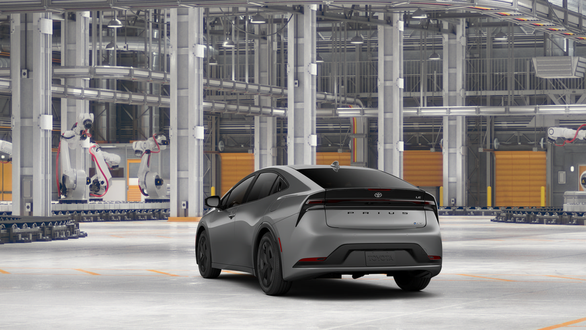 New 2027 Toyota Prius LE FWD image 9