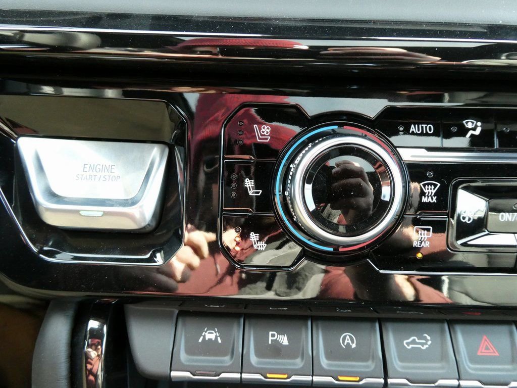 New 2026 GMC Sierra 1500 AT4X AWD/4WD image 31