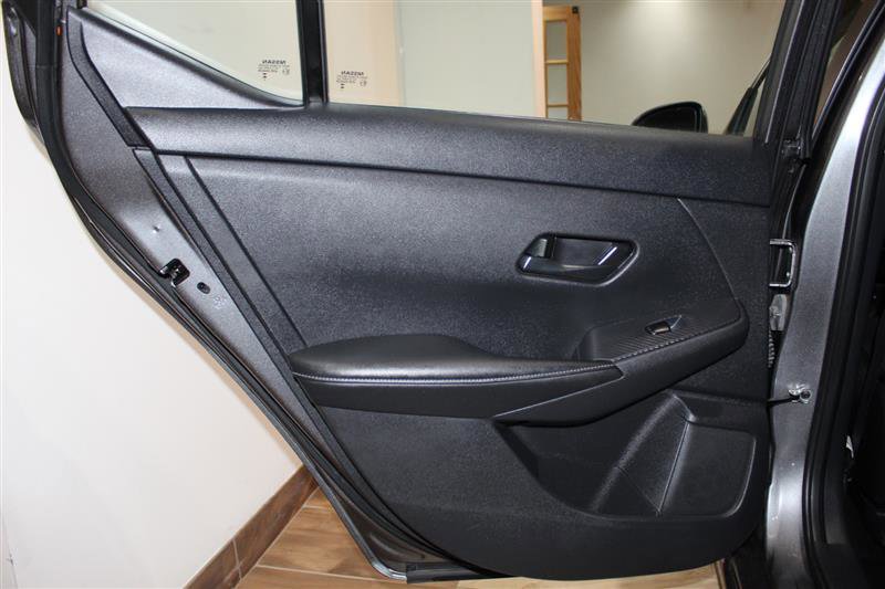 Used 2024 Nissan Sentra SV image 32