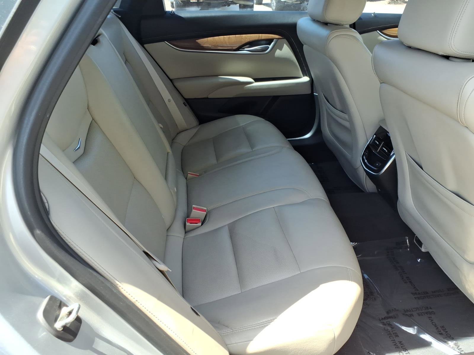 Used 2019 Cadillac XTS Luxury FWD image 12