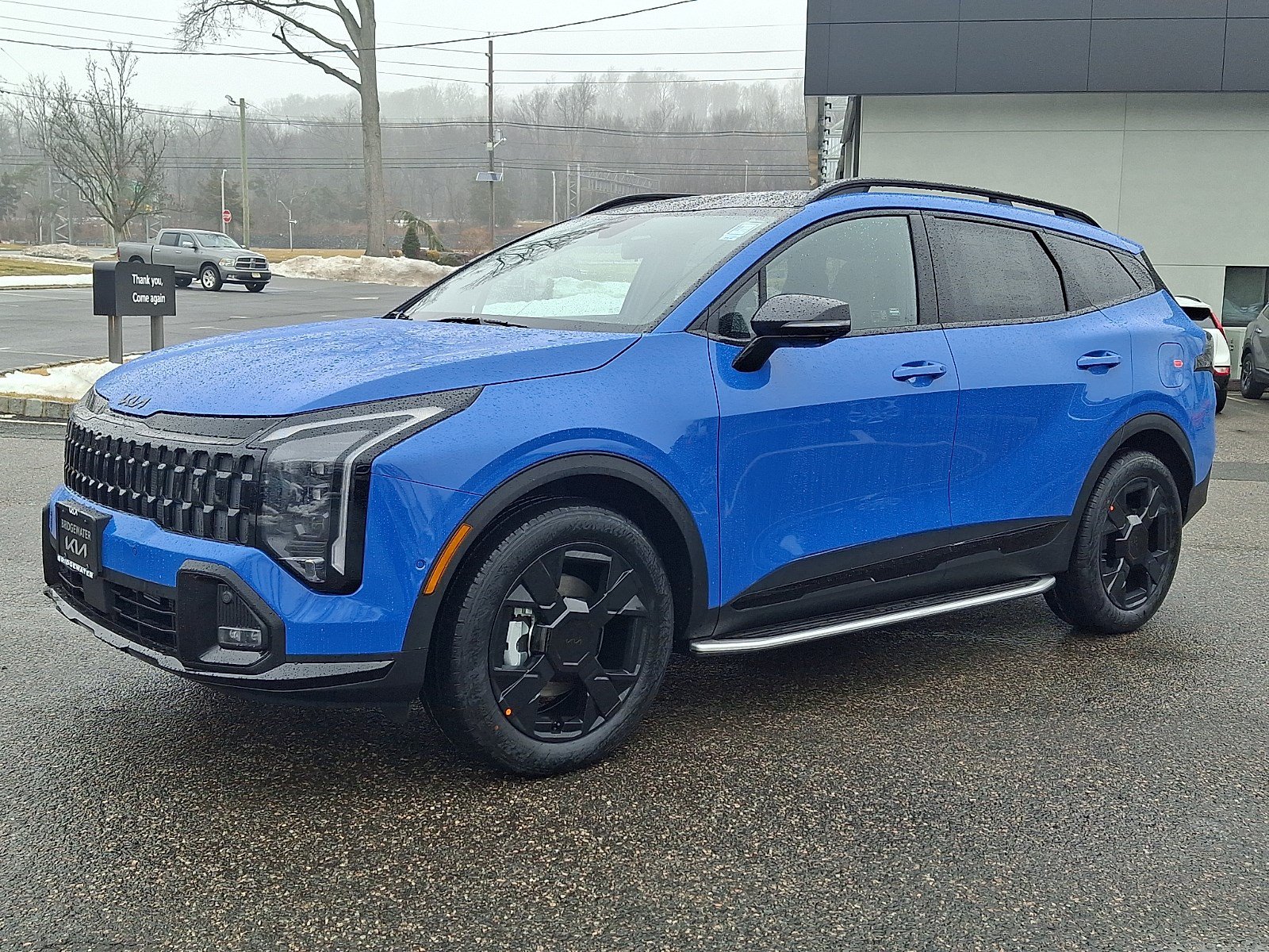 New 2026 Kia Sportage X-Line AWD/4WD image 2