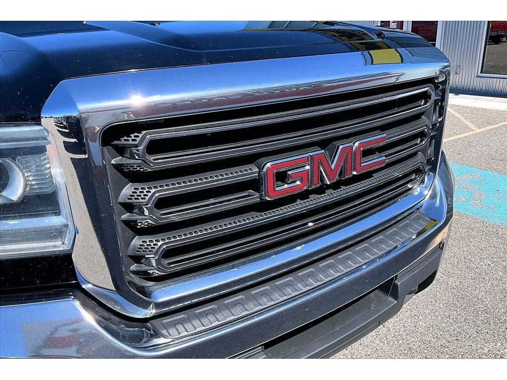 Used 2019 GMC Sierra 2500 SLE w/ SLE Preferred Package AWD/4WD image 31