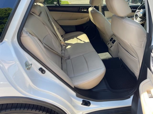 Used 2019 Subaru Outback 2.5i Limited AWD/4WD image 15