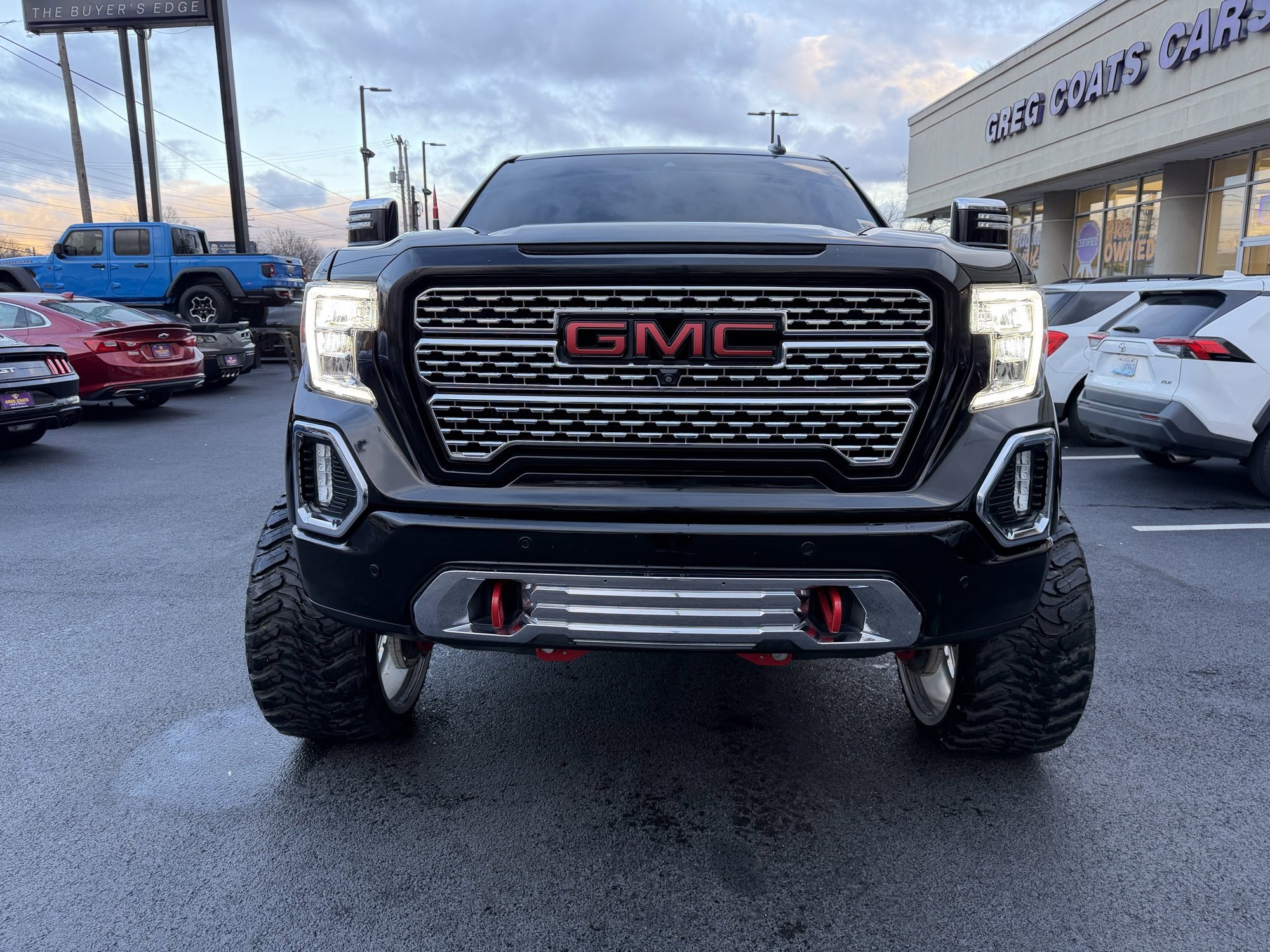 Used 2019 GMC Sierra 1500 Denali image 2