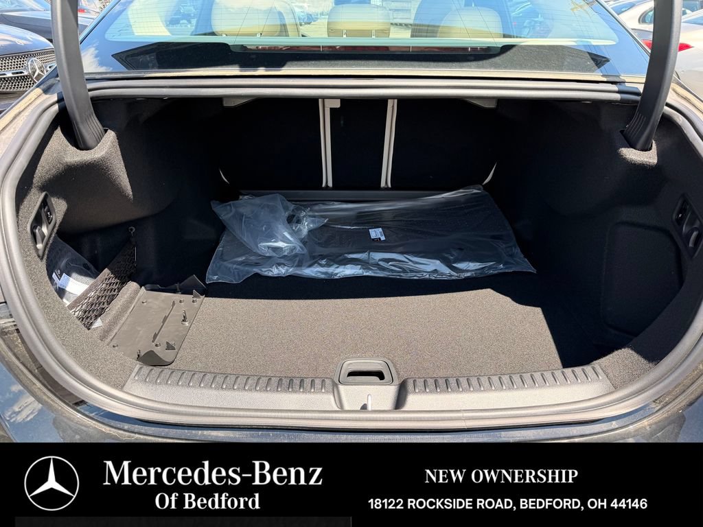 New 2026 Mercedes-Benz E 350 4MATIC Sedan image 24