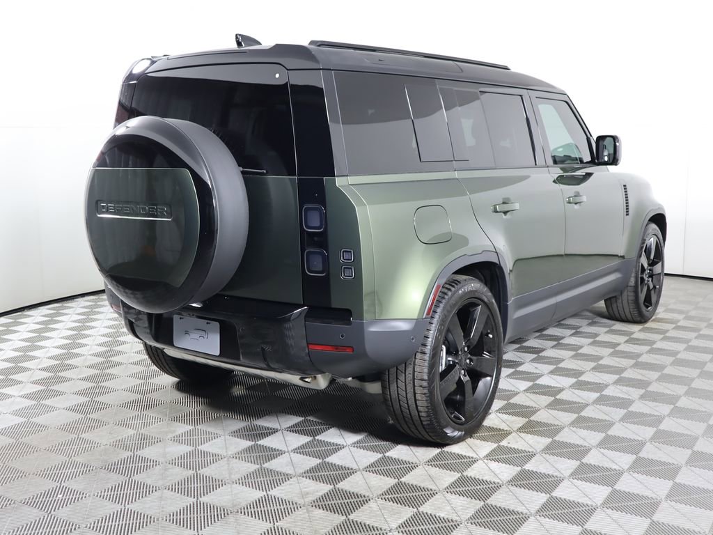 New 2026 Land Rover Defender 110 S image 5