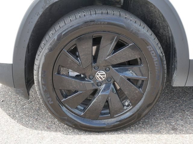 Certified 2026 Volkswagen Atlas SE AWD/4WD image 9