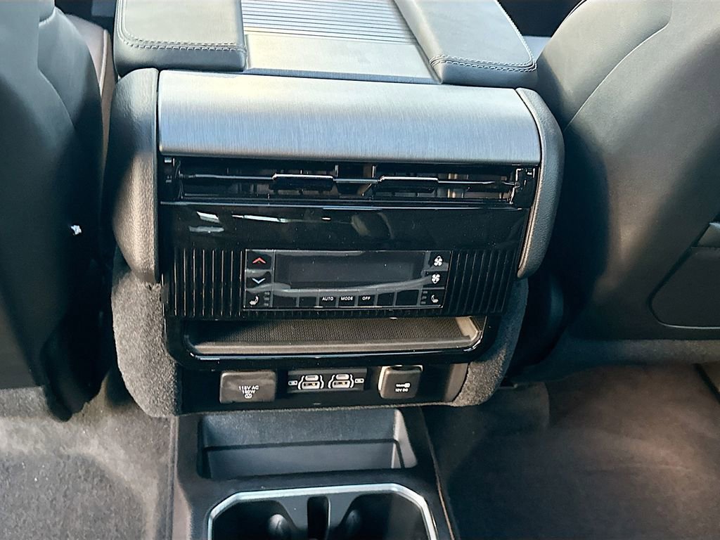 New 2025 Jeep Wagoneer Series II w/ Convenience Group I image 30