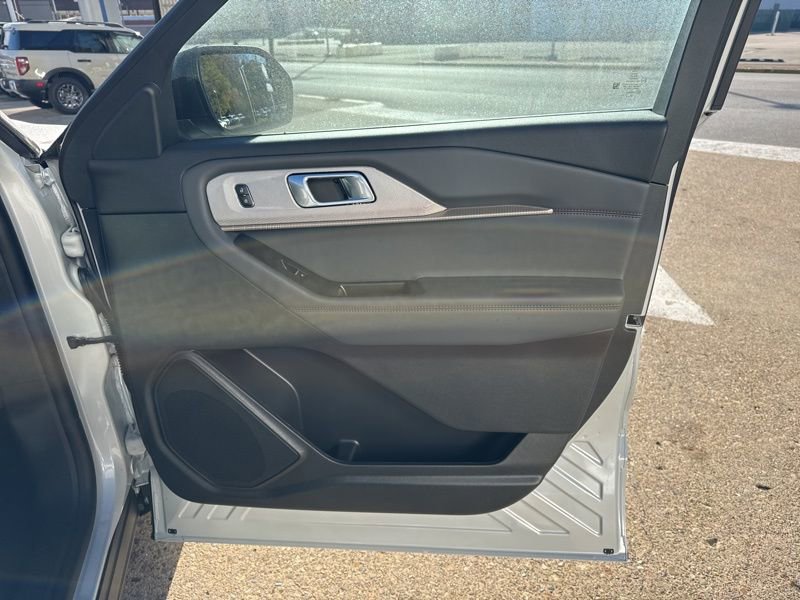 New 2026 Ford Explorer Active image 20