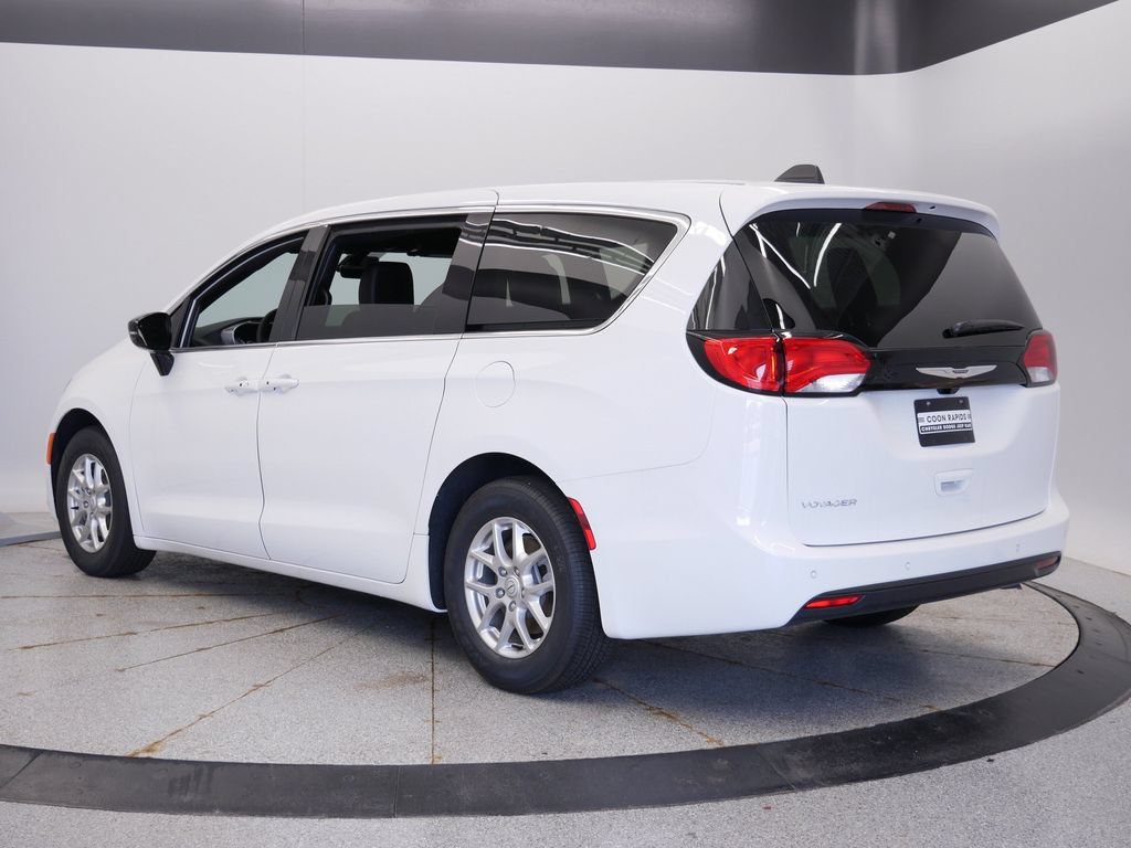 New 2026 Chrysler Voyager LX FWD image 3