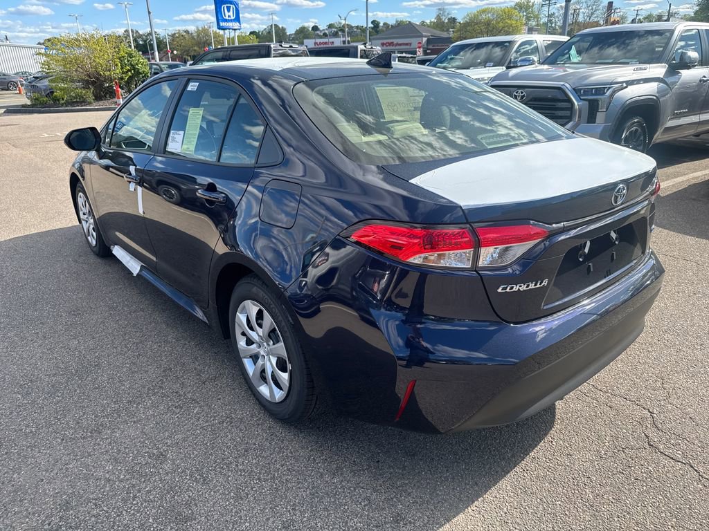 New 2026 Toyota Corolla LE FWD image 5