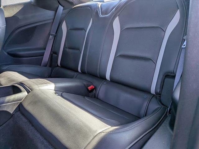 Used 2020 Chevrolet Camaro SS RWD image 17