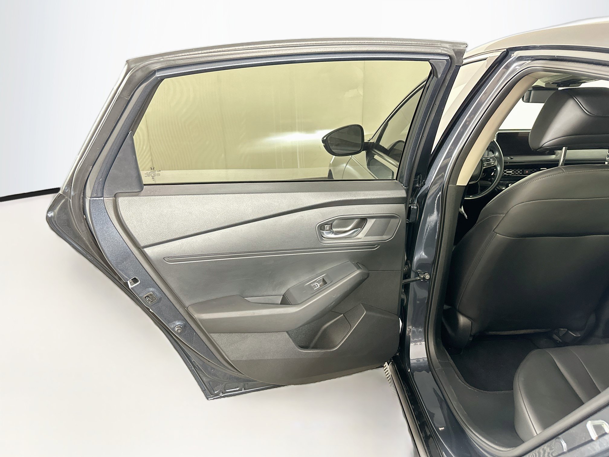 Used 2023 Honda Accord EX-L image 24