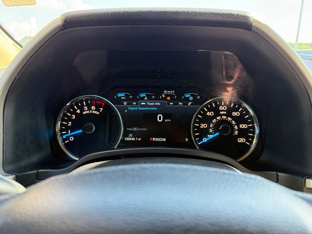 Used 2017 Ford F150 Lariat w/ Equipment Group 502A Luxury AWD/4WD image 26