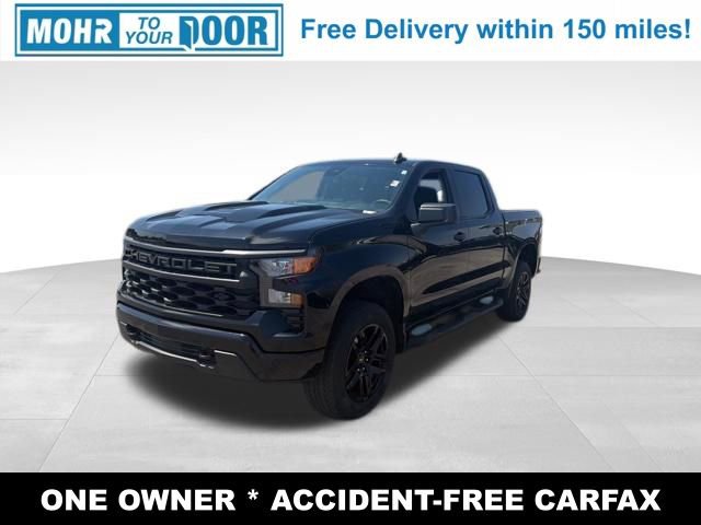 Used 2023 Chevrolet Silverado 1500 Custom Trail Boss w/ Midnight Edition AWD/4WD image 1