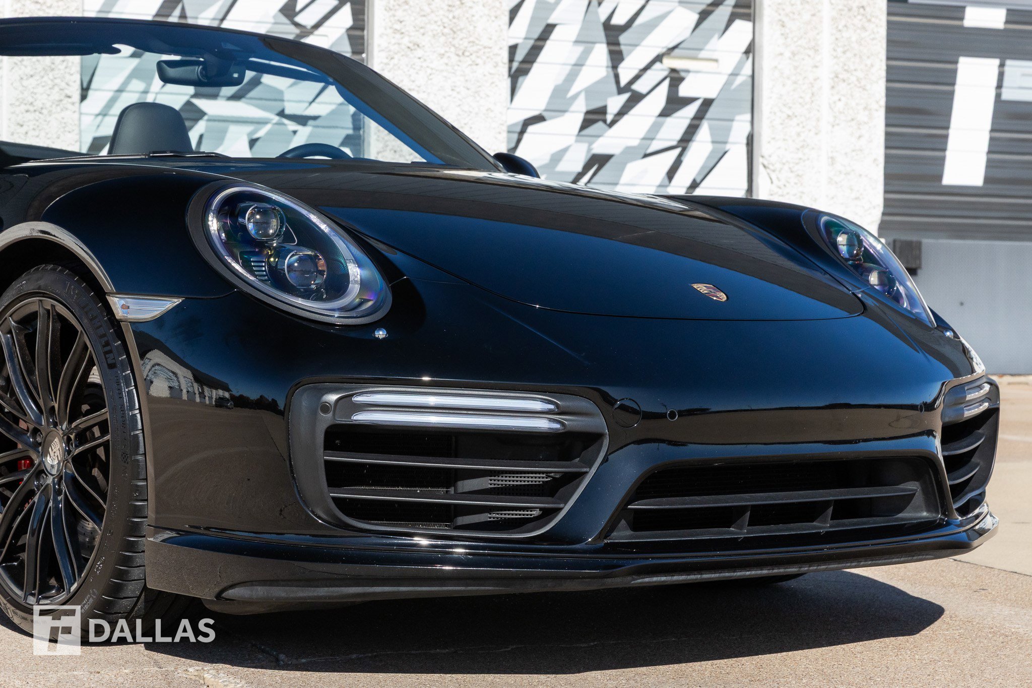 Used 2018 Porsche 911 Turbo video 2