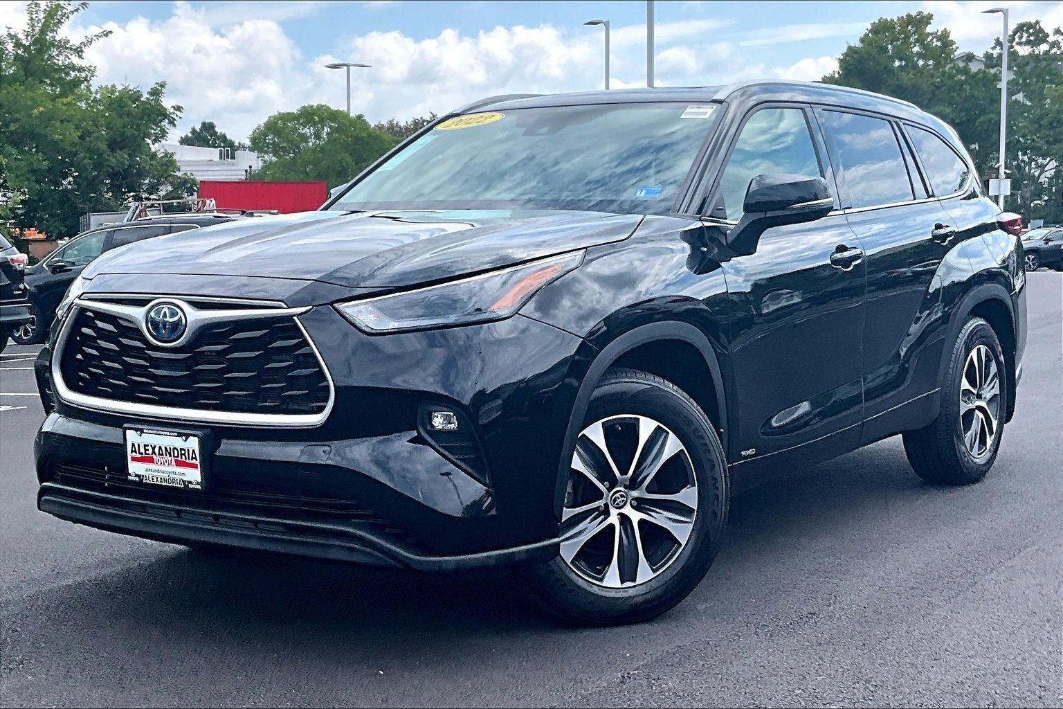 Used 2022 Toyota Highlander XLE