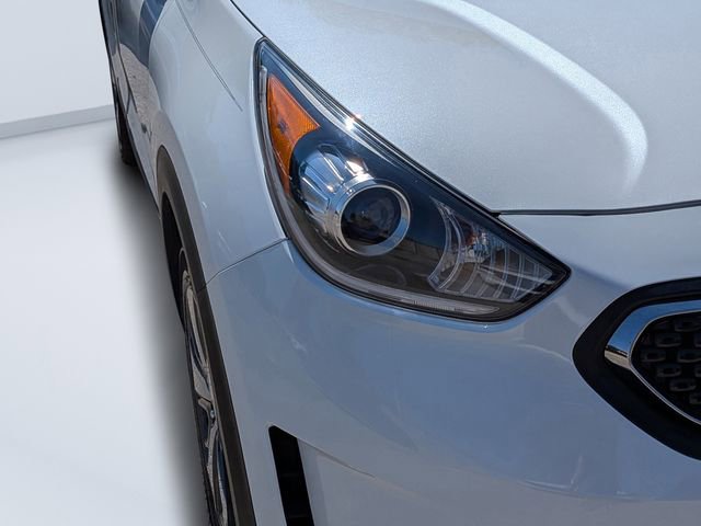 Used 2019 Kia Niro EX FWD image 9