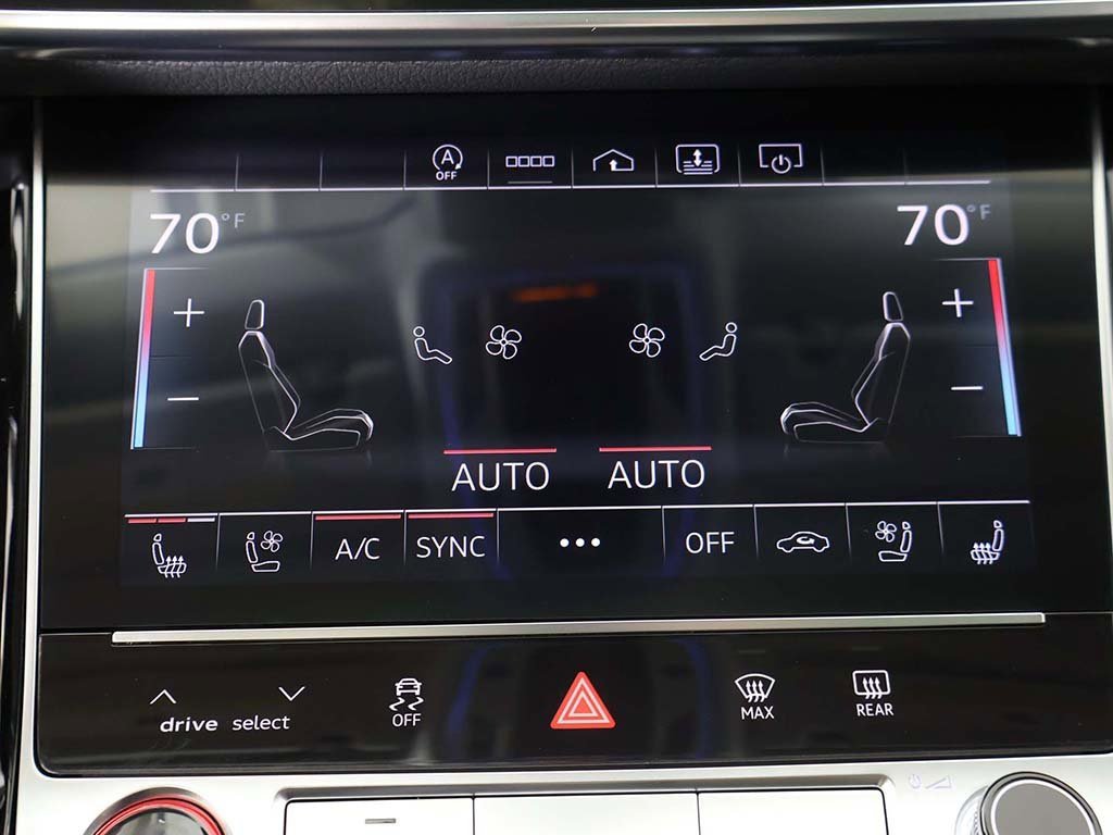 Used 2023 Audi S8 w/ S8 Black Optic Plus Package image 49