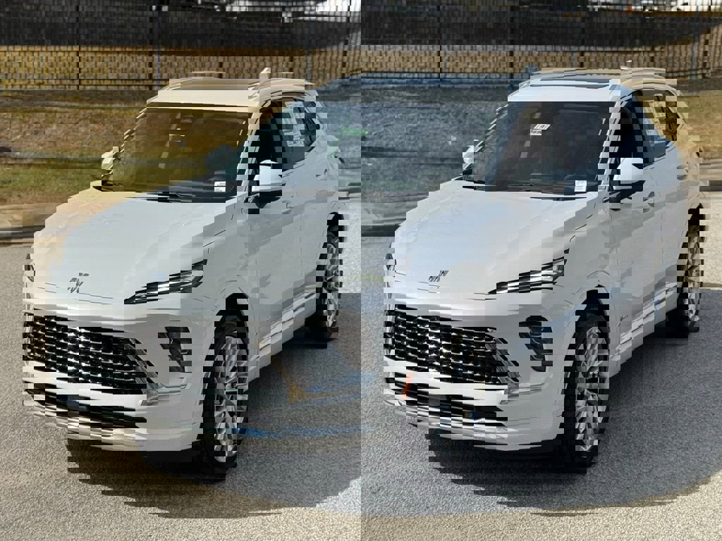 New 2026 Buick Envision Avenir image 9