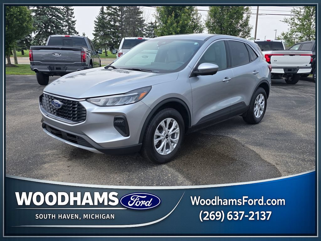 Certified 2023 Ford Escape Active w/ Tech Pack #2 AWD/4WD image 1
