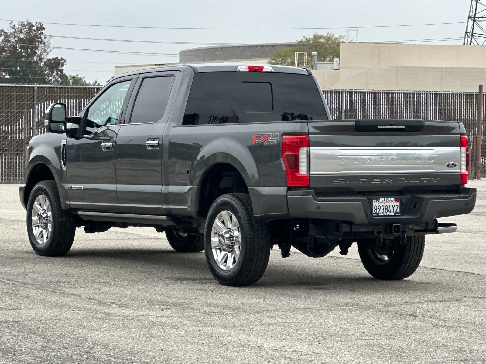 Certified 2019 Ford F350 Platinum w/ Platinum Ultimate Package image 6