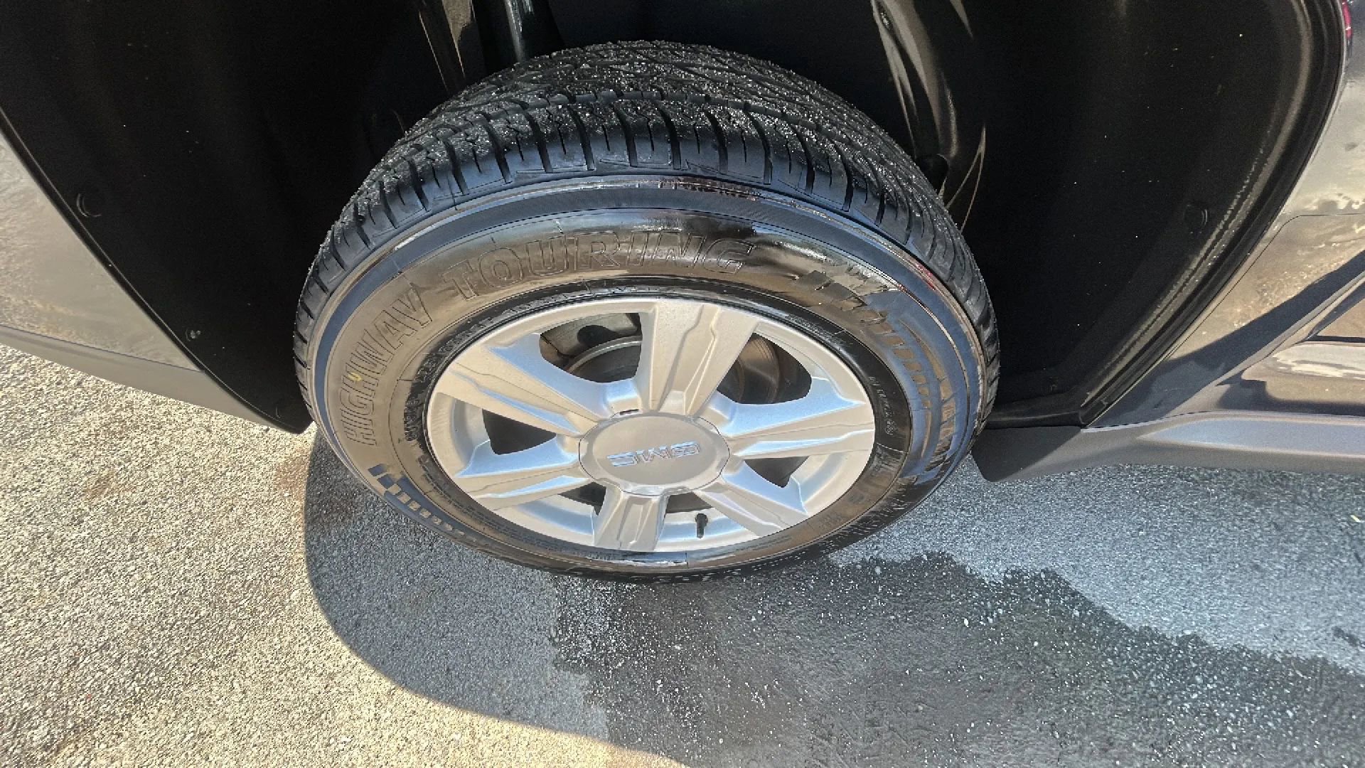 Used 2016 GMC Terrain SLE image 40