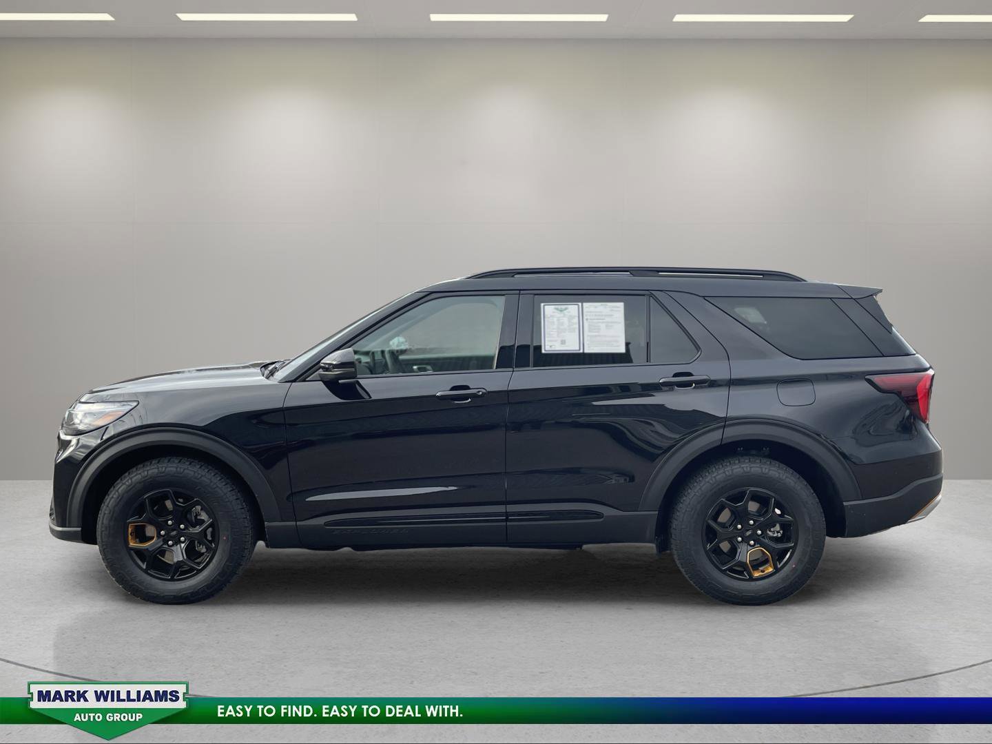 Used 2026 Ford Explorer Tremor w/ Tremor Convenience Package AWD/4WD image 6