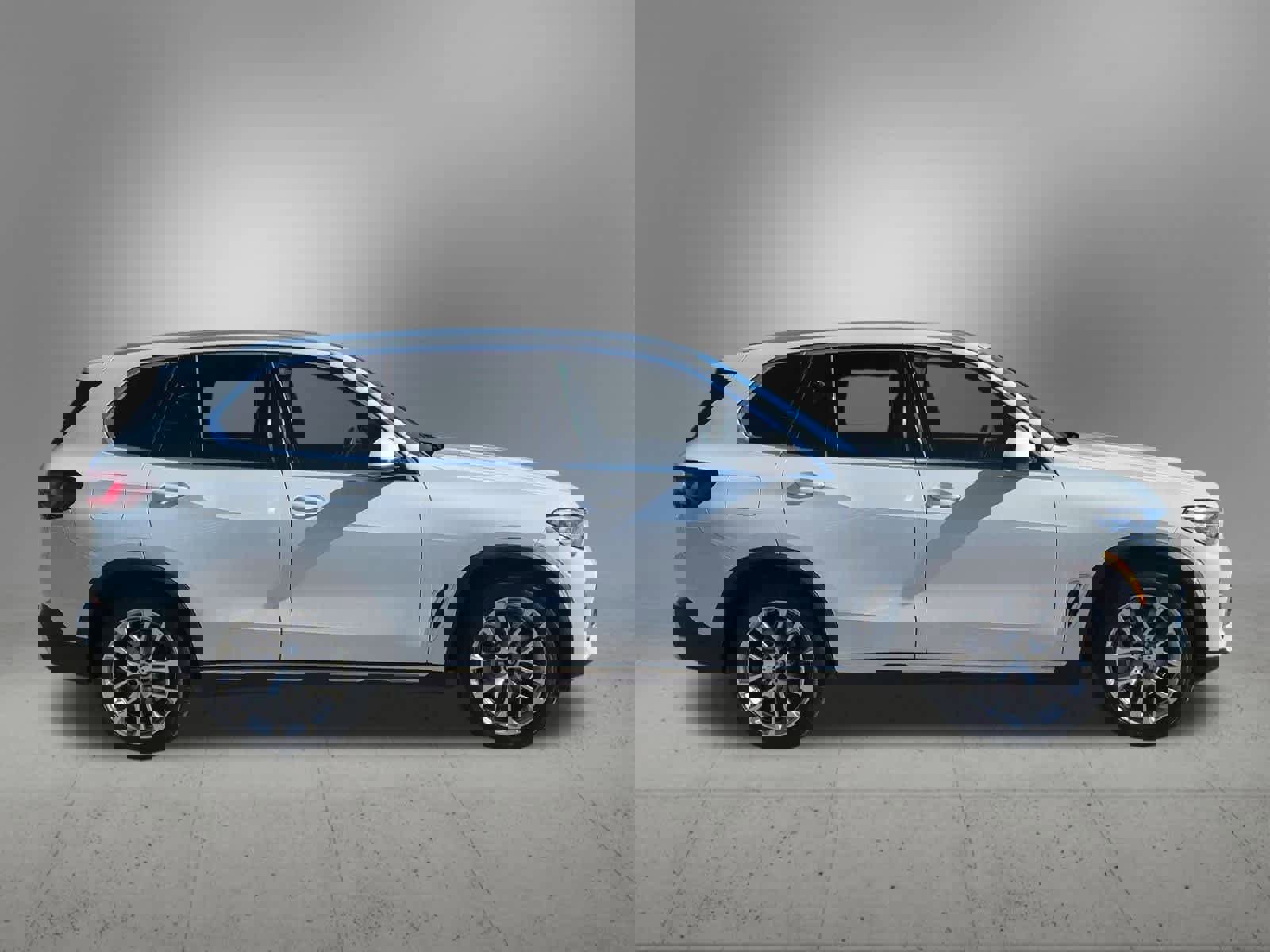 Used 2022 BMW X5 xDrive40i w/ Premium Package image 7