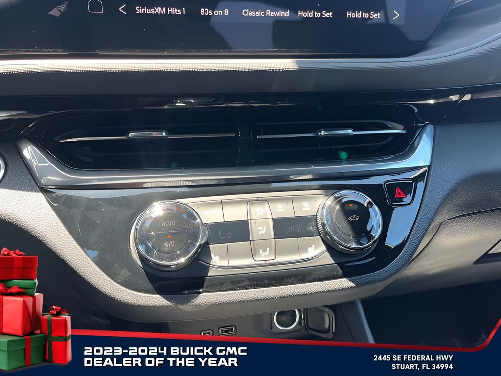 New 2025 Buick Envision Sport Touring image 28