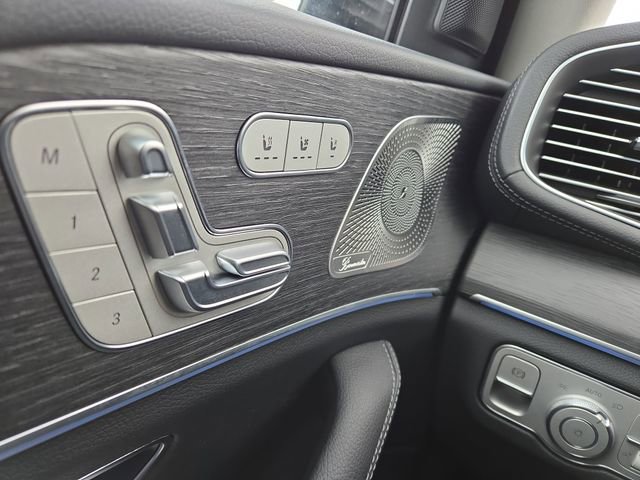 New 2026 Mercedes-Benz GLS 450 4MATIC image 21