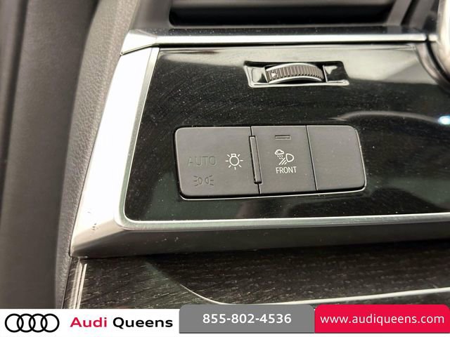 Used 2023 Audi Q7 2.0T Premium Plus w/ Premium Plus Package AWD/4WD image 22