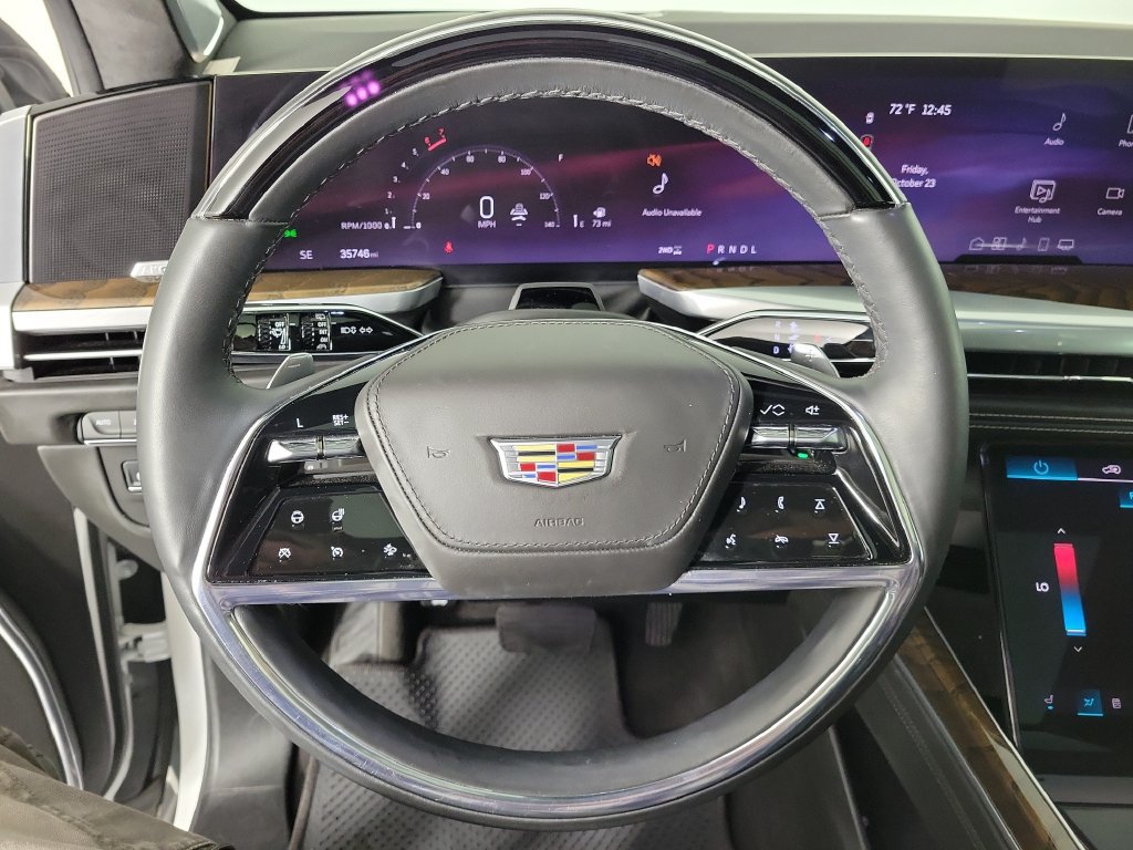Certified 2025 Cadillac Escalade Sport Platinum AWD/4WD image 23