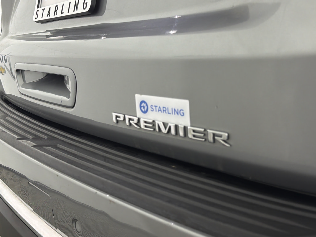 Certified 2025 Chevrolet Suburban Premier RWD image 37