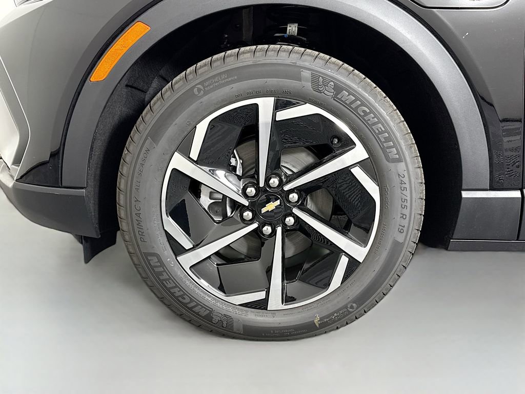 New 2026 Chevrolet Equinox EV LT w/ Comfort Package image 28