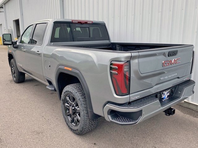 New 2026 GMC Sierra 3500 AT4 w/ Technology Package image 5