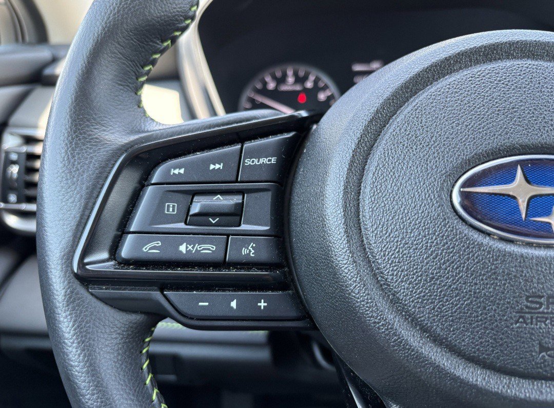 Certified 2025 Subaru Outback Onyx Edition AWD/4WD image 15