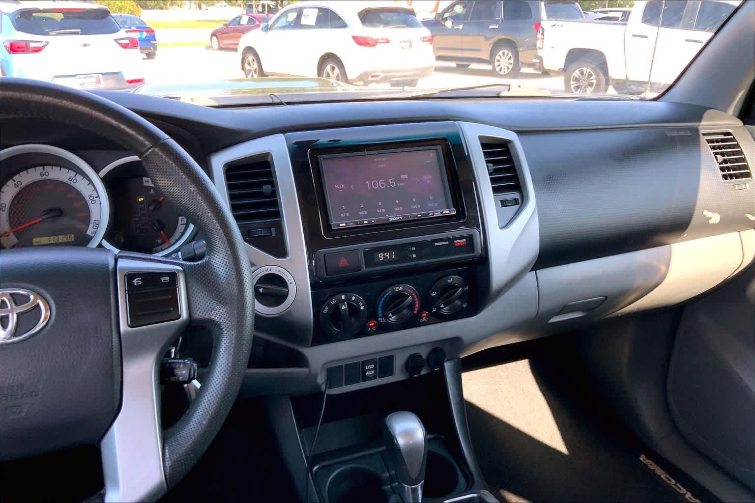 Used 2013 Toyota Tacoma 4x4 Double Cab w/ TRD Sport Pkg image 7