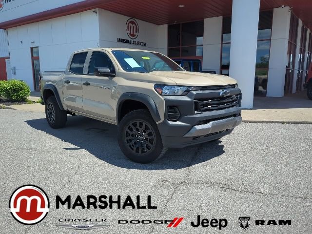 Used 2023 Chevrolet Colorado Trail Boss w/ Advanced Trailering Package AWD/4WD image 1