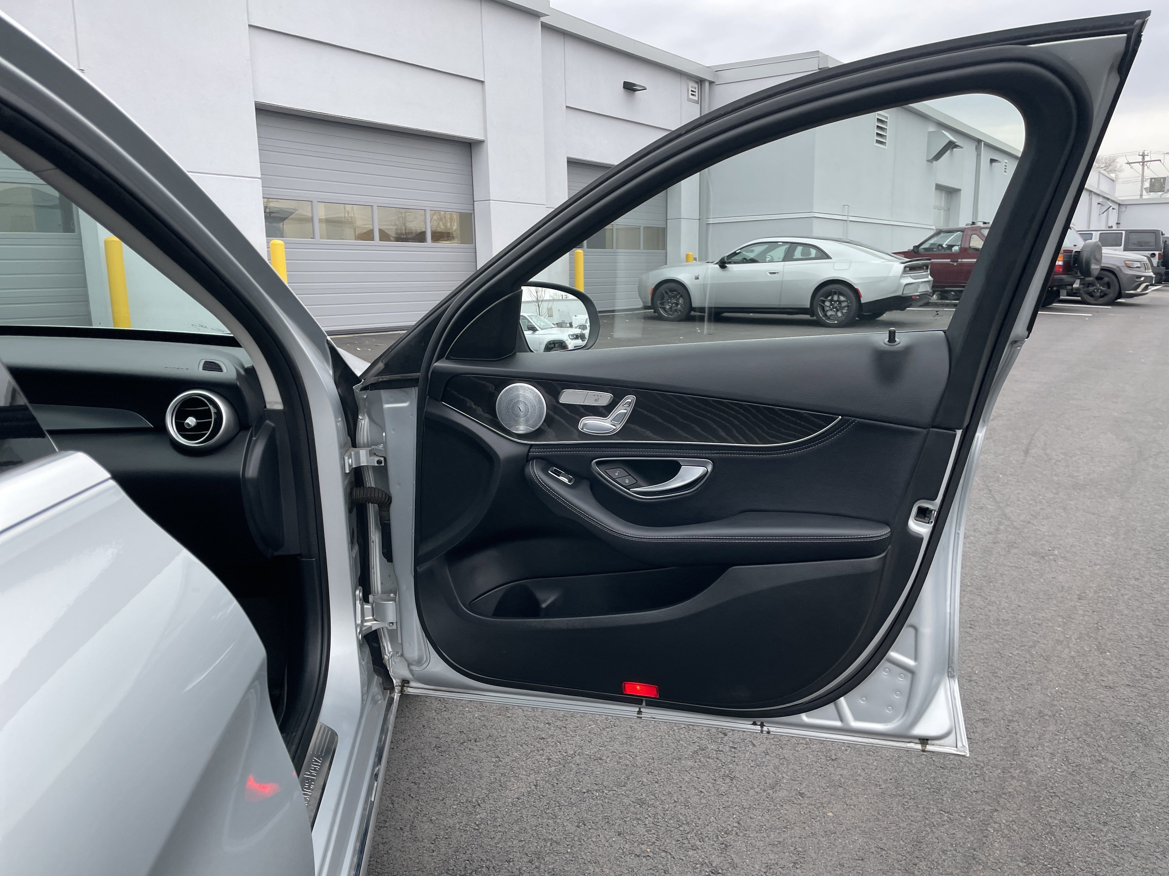 Used 2016 Mercedes-Benz C 300 C 300 image 9