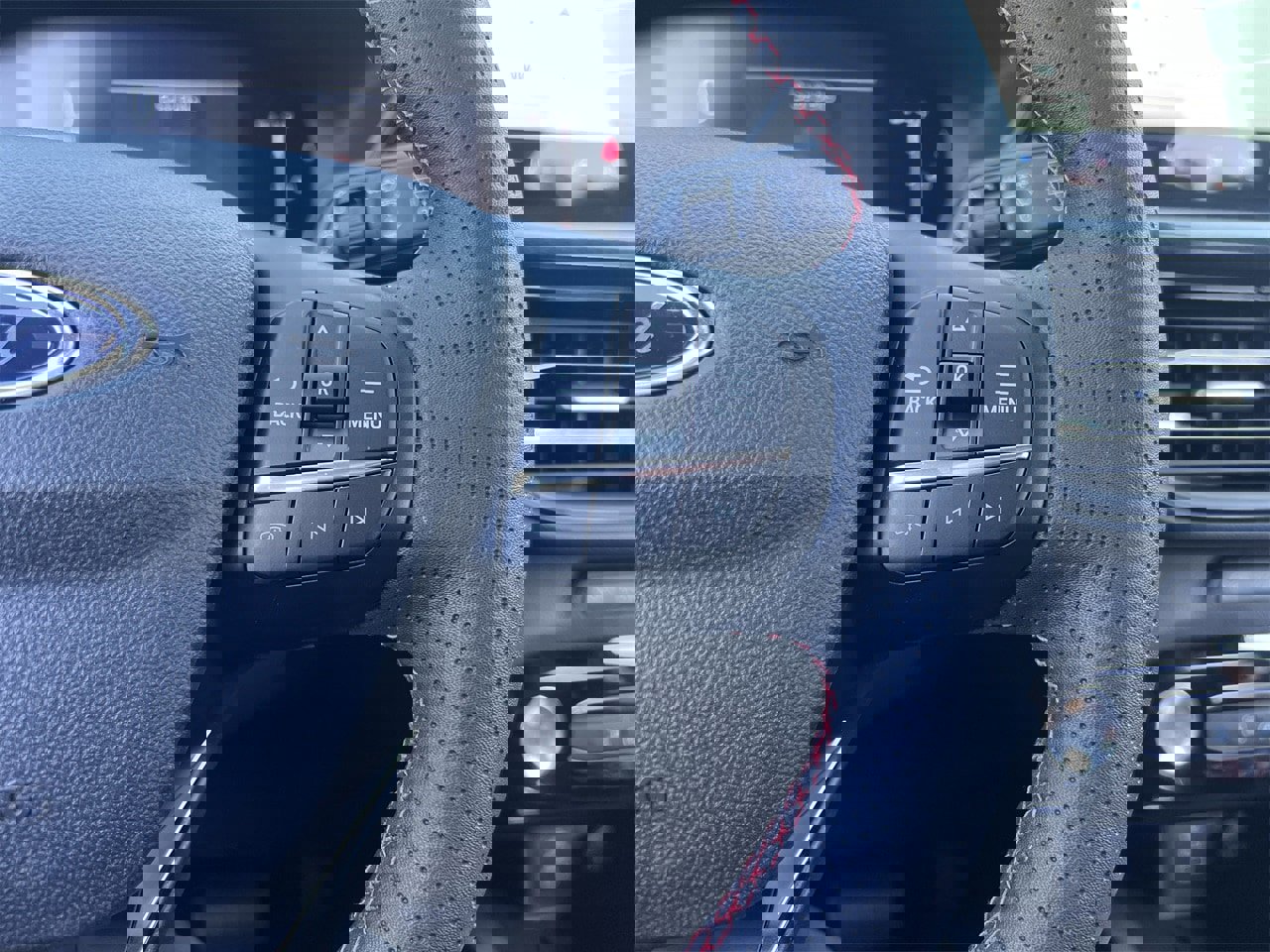 New 2025 Ford Escape ST-Line w/ Tech Pack #1 image 9