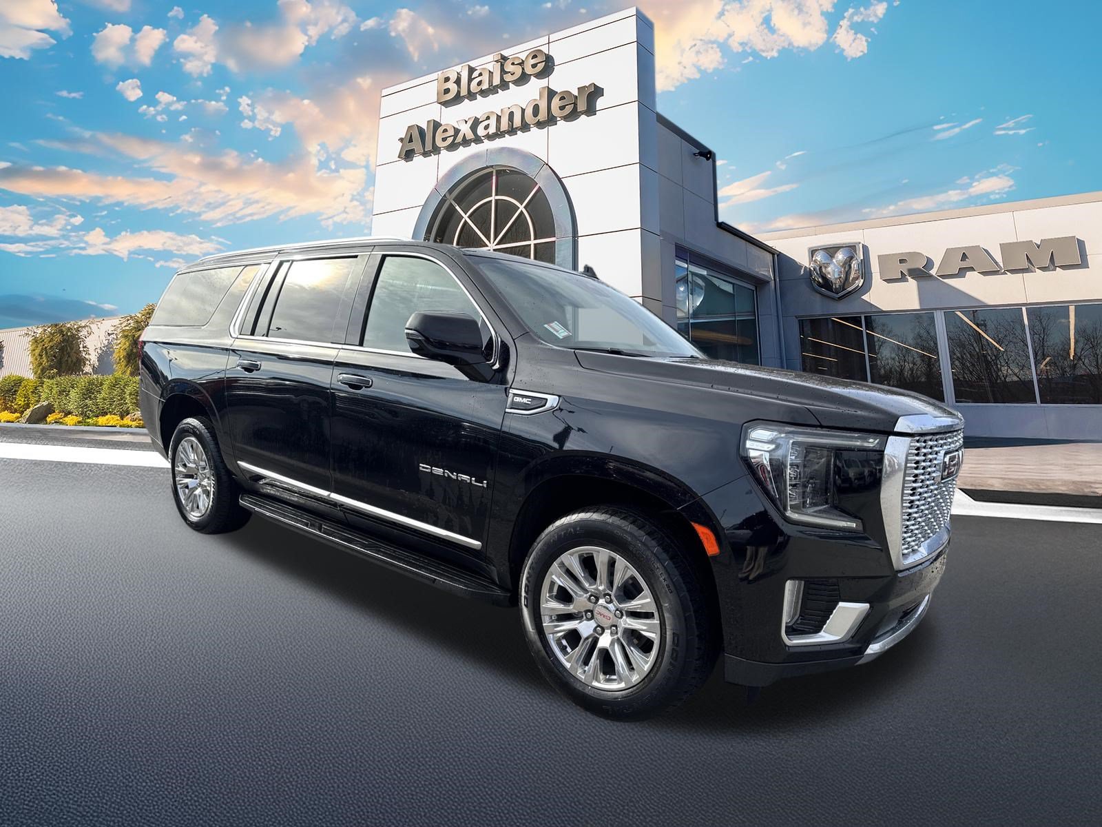 Used 2024 GMC Yukon XL Denali
