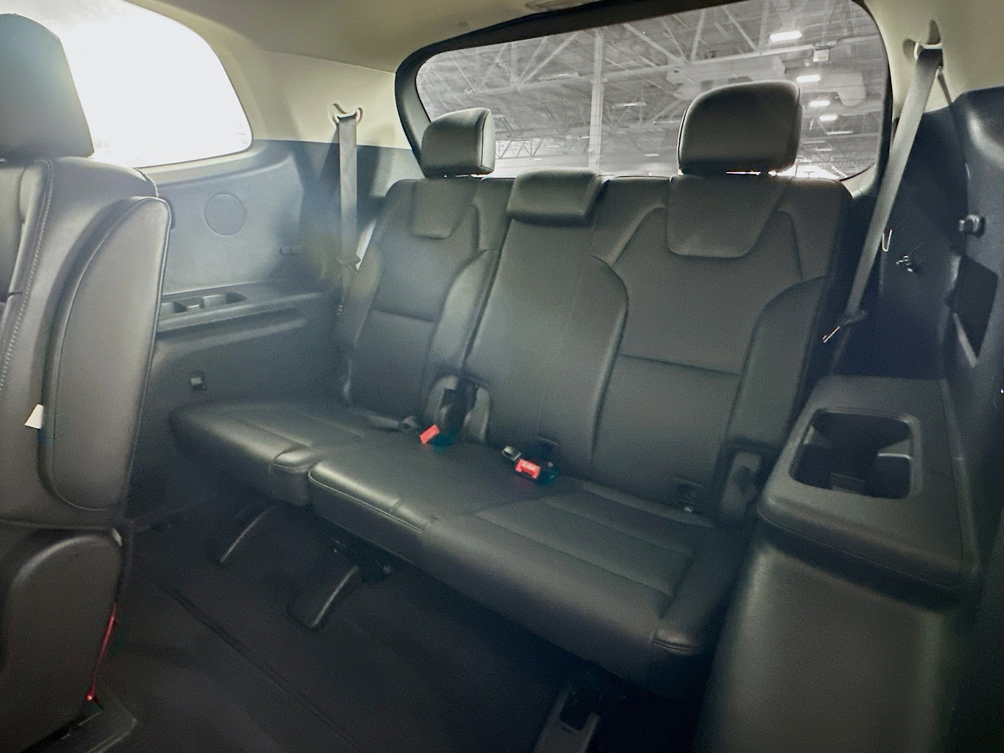 Used 2025 Kia Telluride S image 31