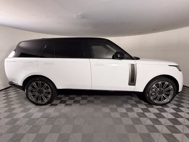 New 2027 Land Rover Range Rover Long Wheelbase SE AWD/4WD image 8