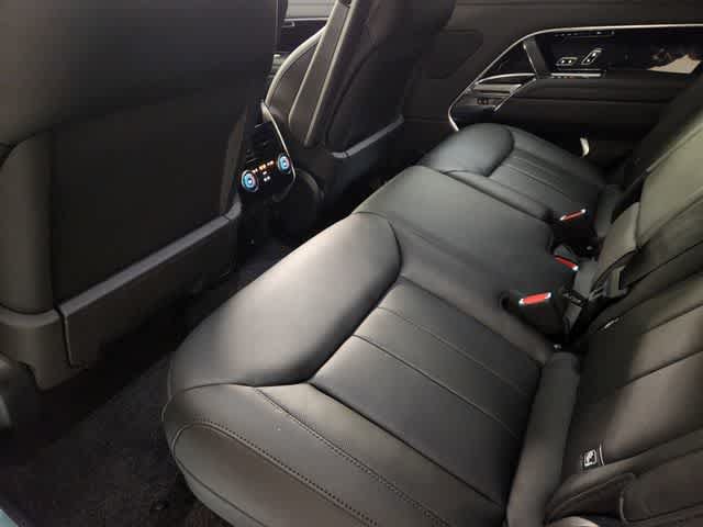 New 2026 Land Rover Range Rover Long Wheelbase SE AWD/4WD image 50