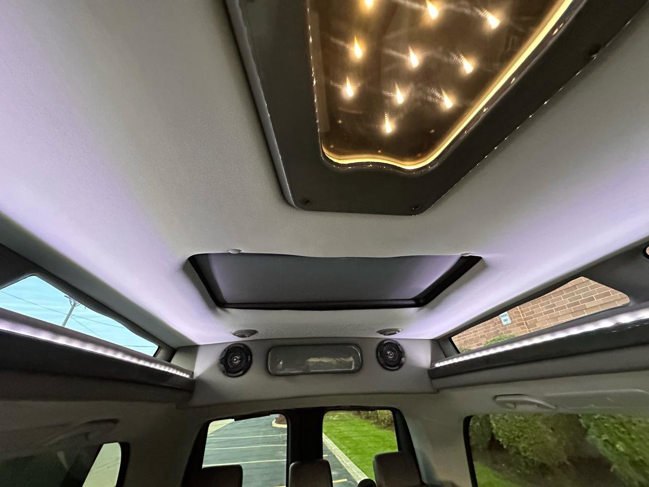 Used 2018 Mercedes-Benz Metris Passenger image 48